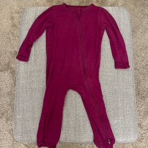 Kyte Baby Long Sleeve Zip-up Footless PJs - maroon